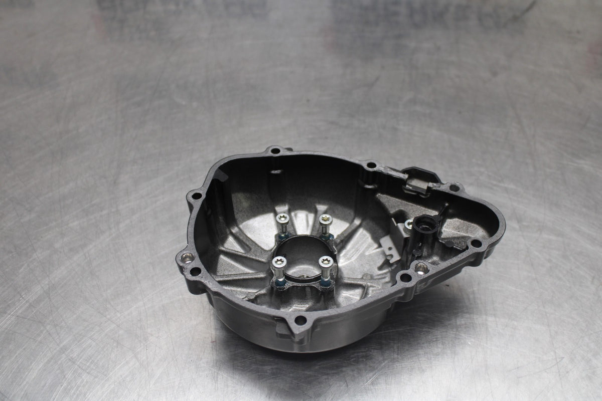 25 KAWASAKI Z900 STATOR MAGNETO ALTERNATOR GENERATOR COVER BB928