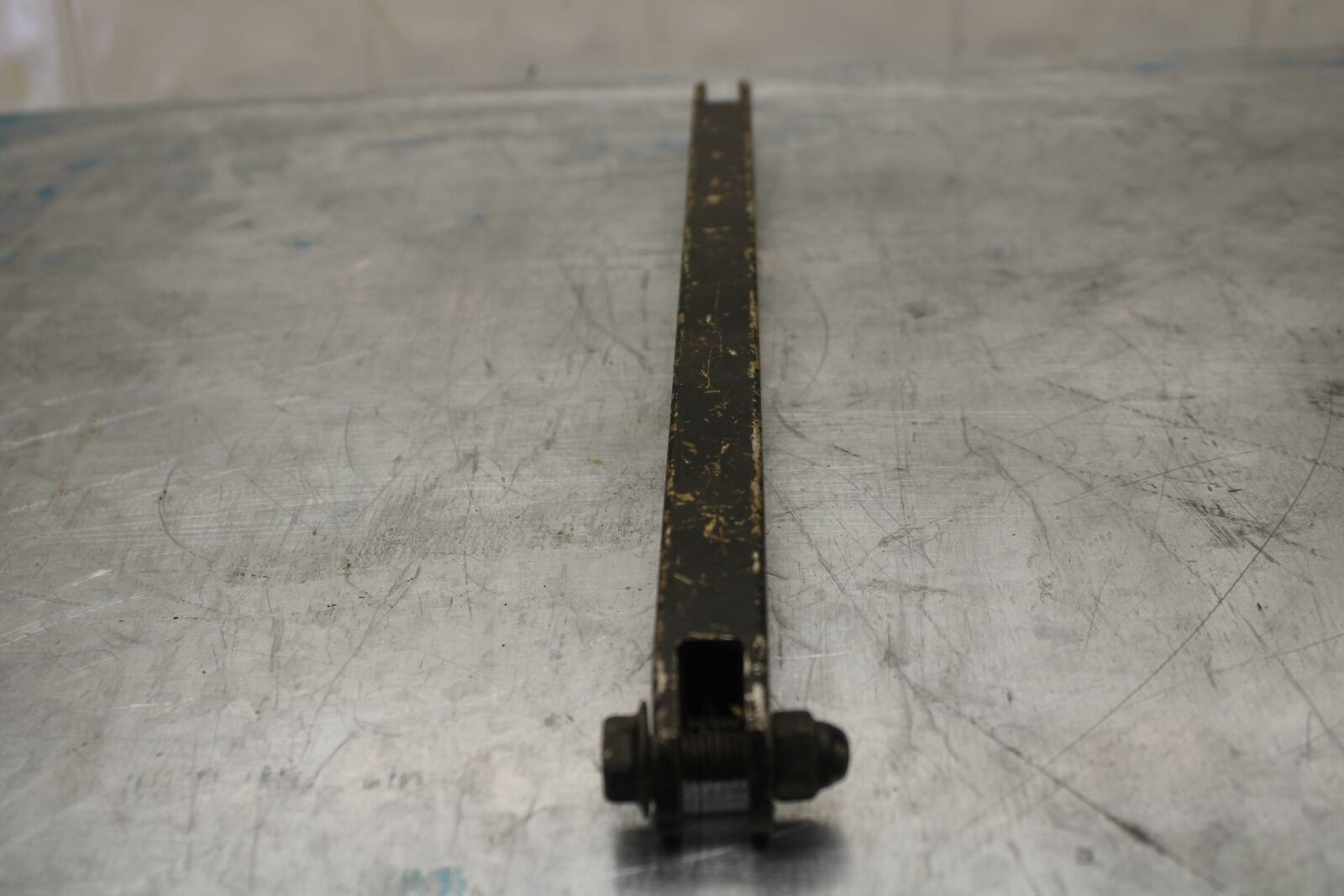 85 YAMAHA RZ500 REAR BACK BRAKE TORQUE ROD SHAFT BAR BB27 B