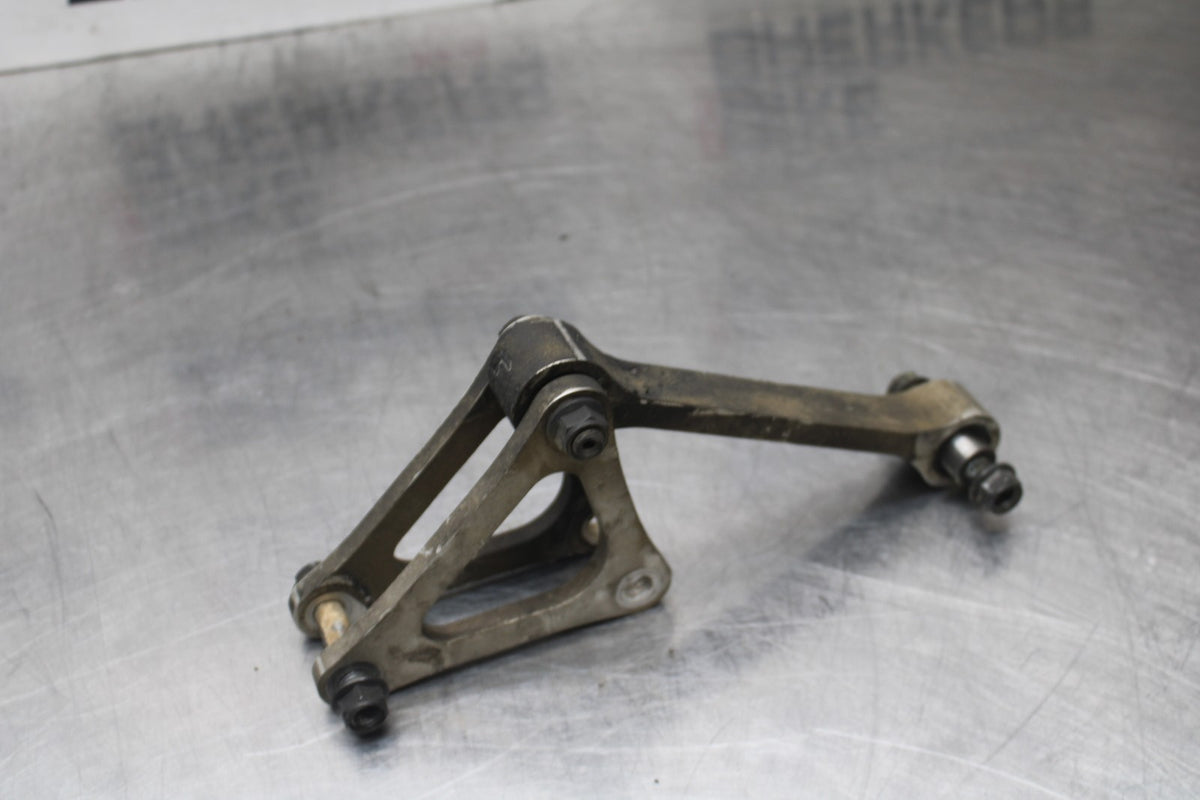 08-09 YAMAHA YZF R6S REAR DOGBONE SHOCK LINKAGE LINK BB796