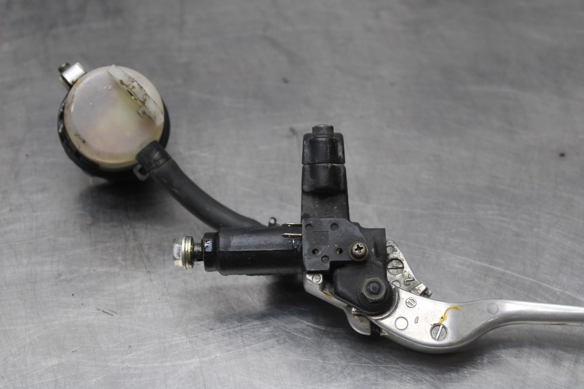 98 KAWASAKI NINJA ZX6 FRONT BRAKE MASTER CYLINDER w/ LEVER BB870