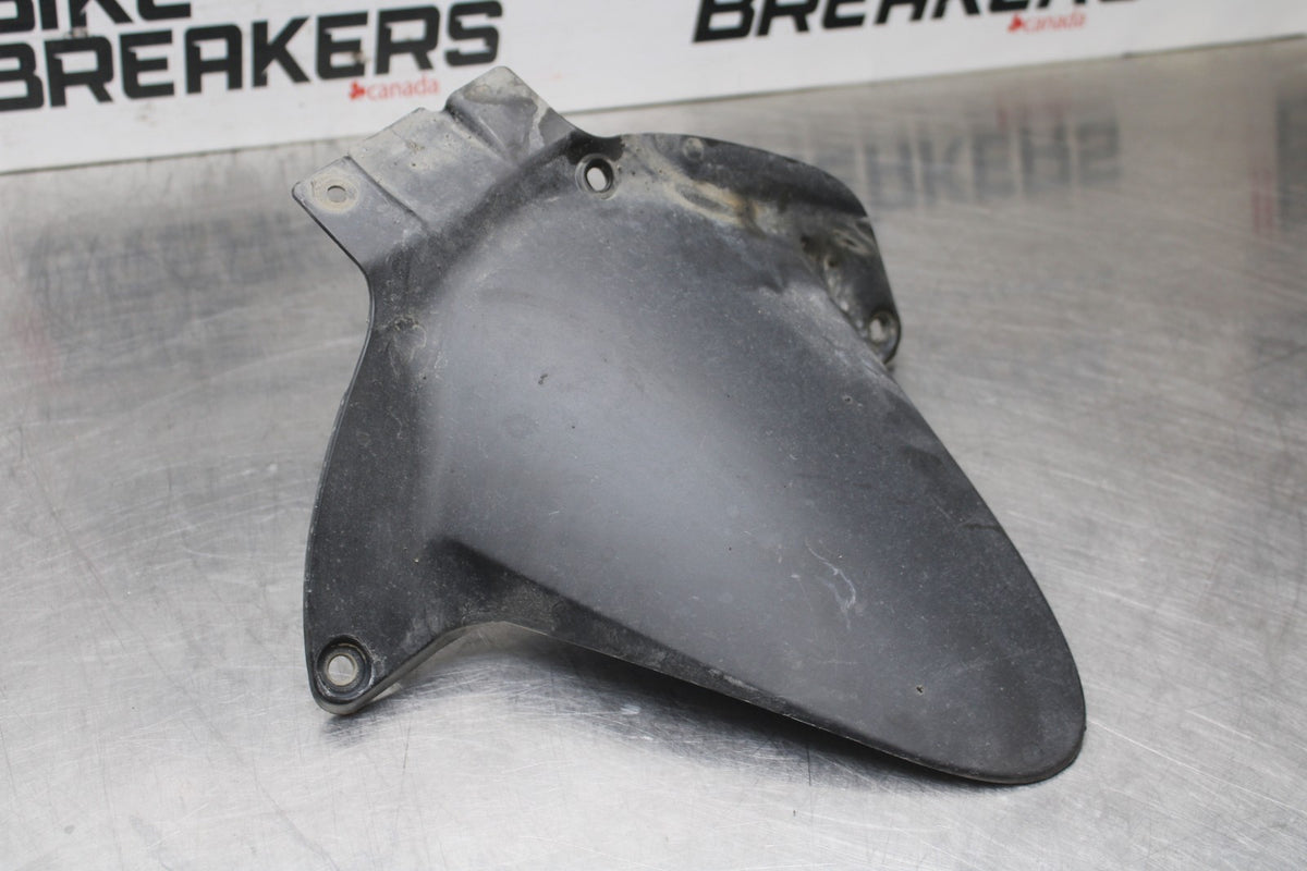 07-12 HONDA CBR600RR REAR BACK WHEEL TIRE HUGGER FENDER BB812