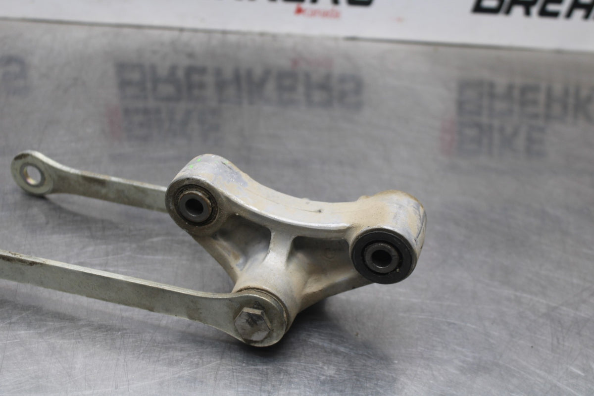 24-25 KAWASAKI NINJA ZX6R REAR DOGBONE SHOCK LINKAGE LINK BB785