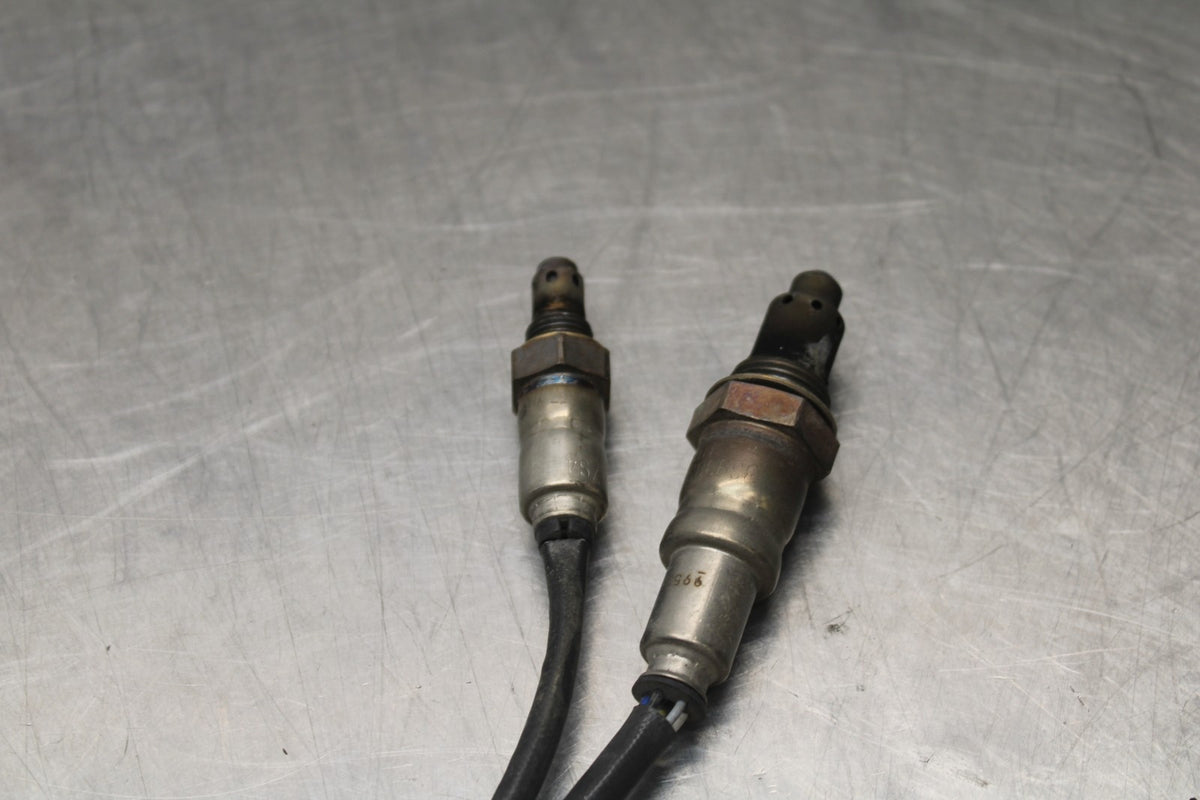 20-23 BMW F900R OXYGEN O2 EXHAUST GAS LAMBDA SENSOR SET PAIR BB923
