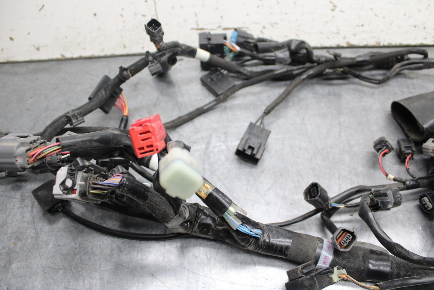 24-25 KAWASAKI NINJA ZX6R MAIN ENGINE WIRING HARNESS WIRE LOOM BB726