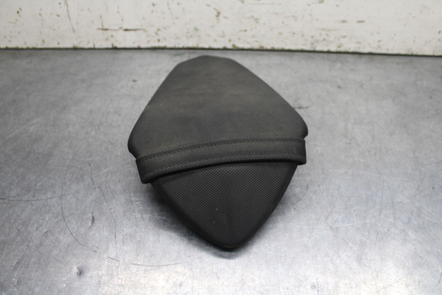 18-23 KAWASAKI NINJA 400 EX400 ABS REAR BACK PASSENGER SEAT PAD SADDLE  BB747