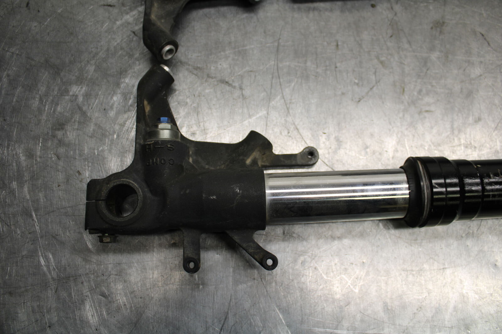 06-07 SUZUKI GSXR 600 750 FRONT FORKS SHOCK SUSPENSION SET PAIR BB630