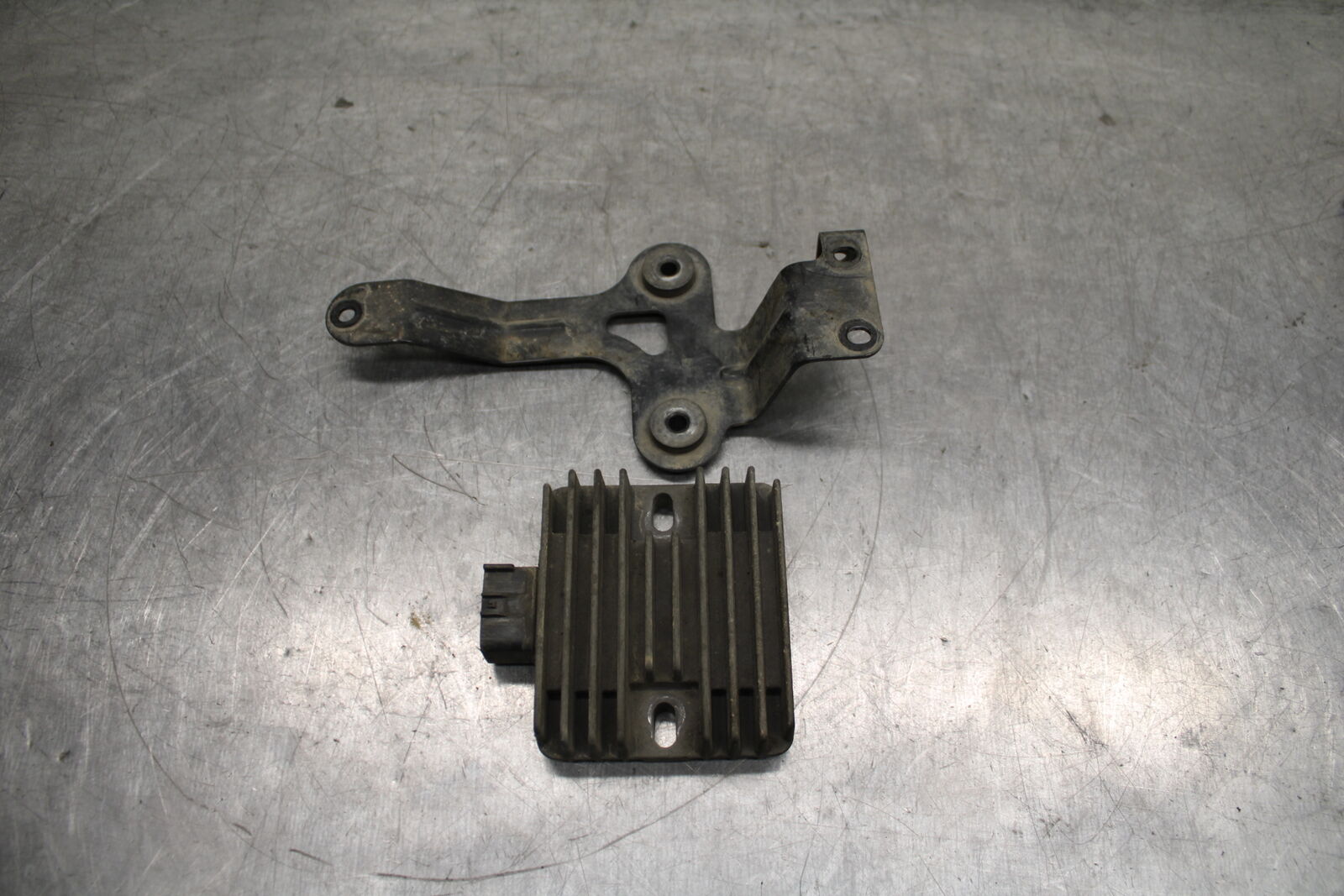 12-13 KAWASAKI Z1000 RECTIFIER VOLTAGE REGULATOR BB743