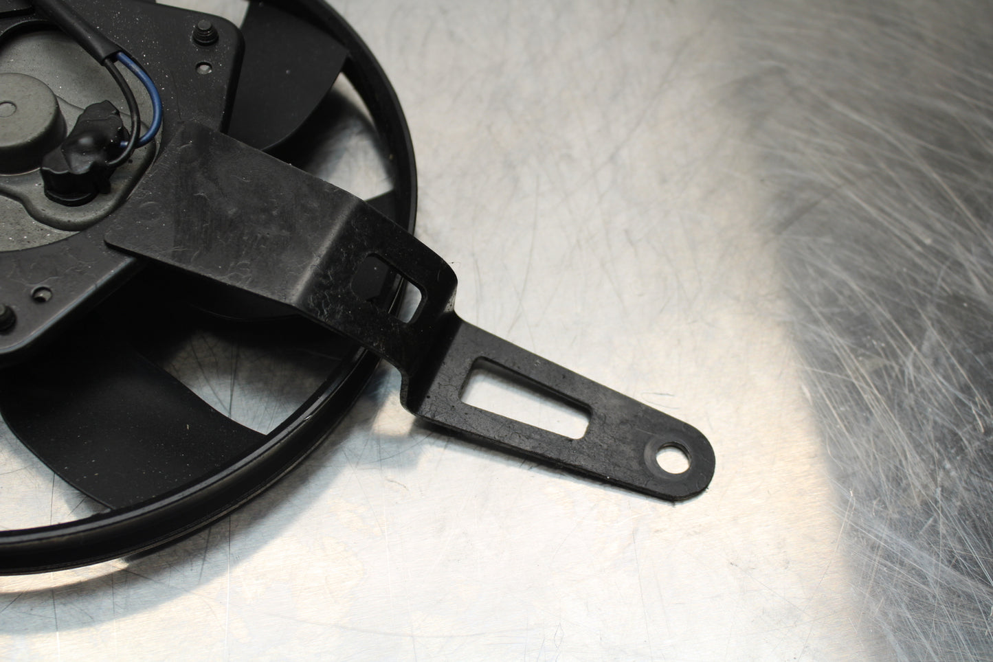 13-17 KAWASAKI NINJA ZX6R ZX636 ABS ENGINE RADIATOR COOLING FAN BB143