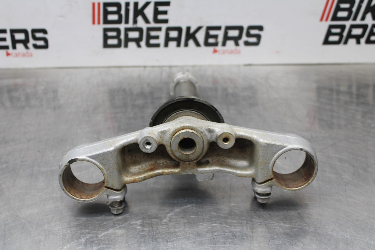 06 SUZUKI SV650S FRONT FORKS CLAMP LOWER TRIPLE TREE STEM BB783