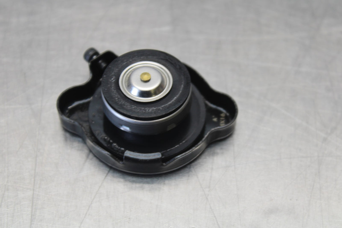 22-25 YAMAHA YZF R7 RADIATOR CAP BB850