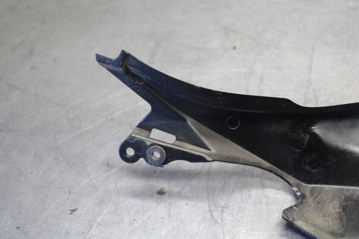 19-22 KAWASAKI Z400 RIGHT REAR BACK TAIL FAIRING COWL SHROUD BB708