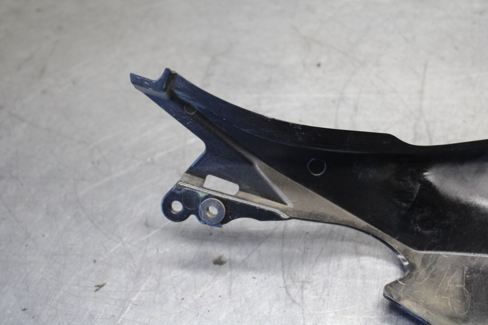 19-22 KAWASAKI Z400 RIGHT REAR BACK TAIL FAIRING COWL SHROUD BB708