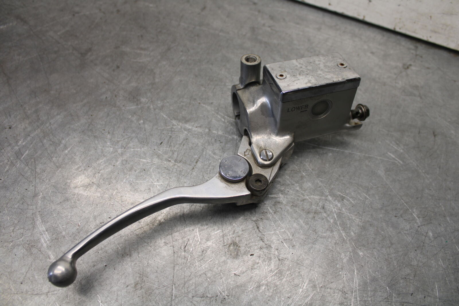 05-09 SUZUKI BOULEVARD C90 FRONT BRAKE MASTER CYLINDER BB692