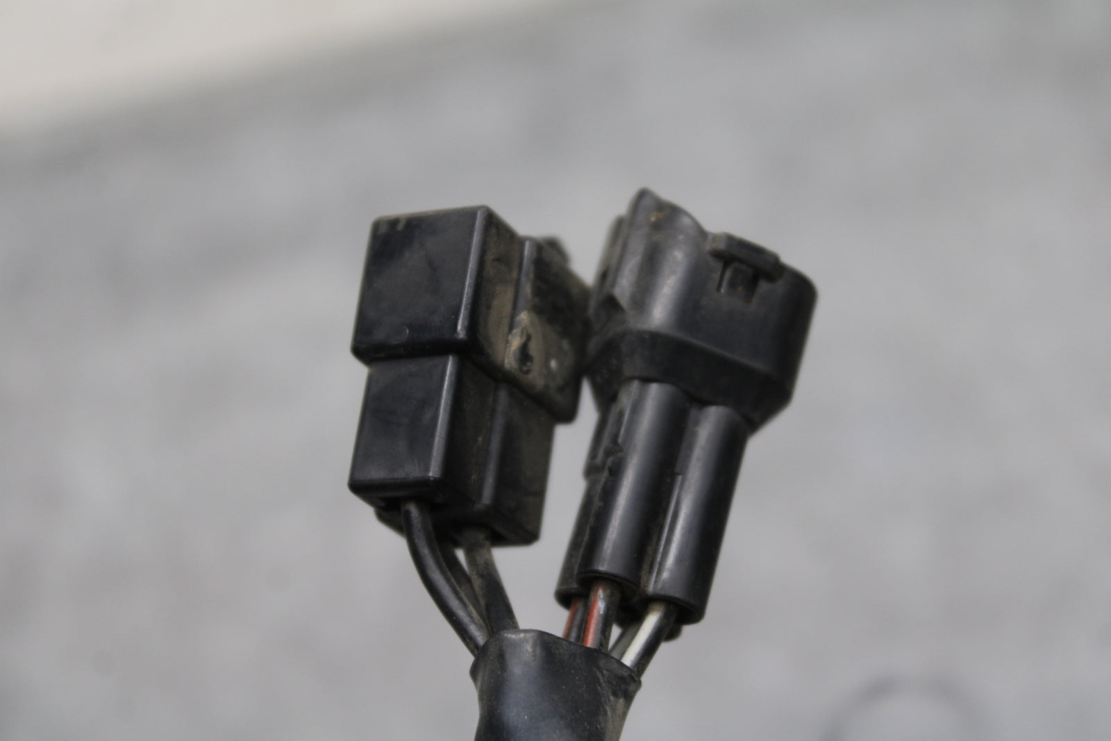 03 SUZUKI SV650S RECTIFIER VOLTAGE REGULATOR BB130