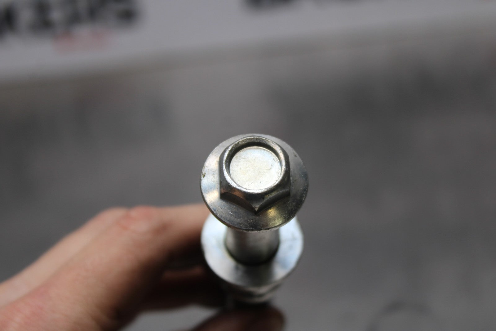 13-17 KAWASAKI NINJA 300 EX300 ABS FRONT WHEEL RIM AXLE PIVOT BOLT BB187