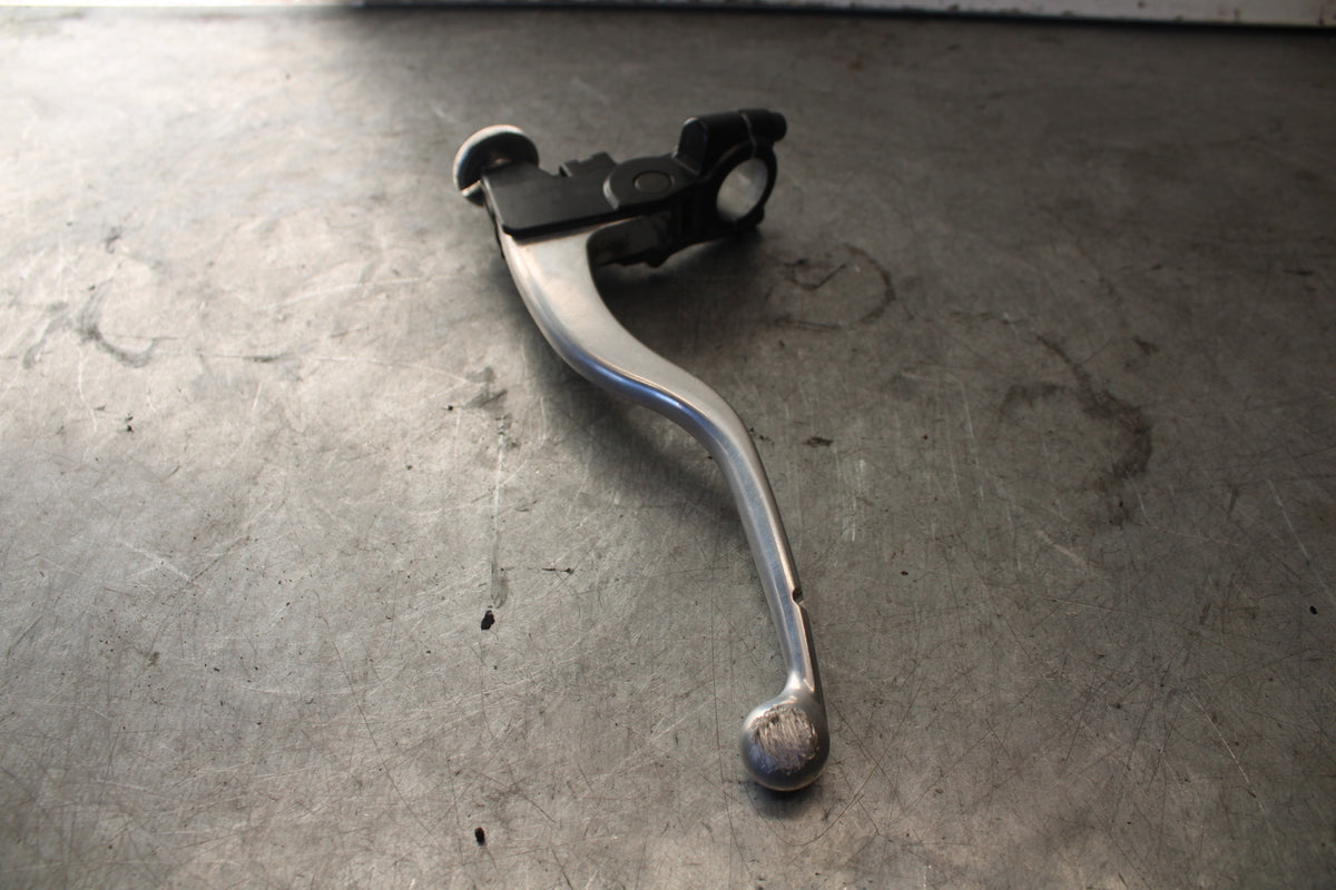 07-08 TRIUMPH DAYTONA 675 CLUTCH PERCH MOUNT WITH LEVER BB685