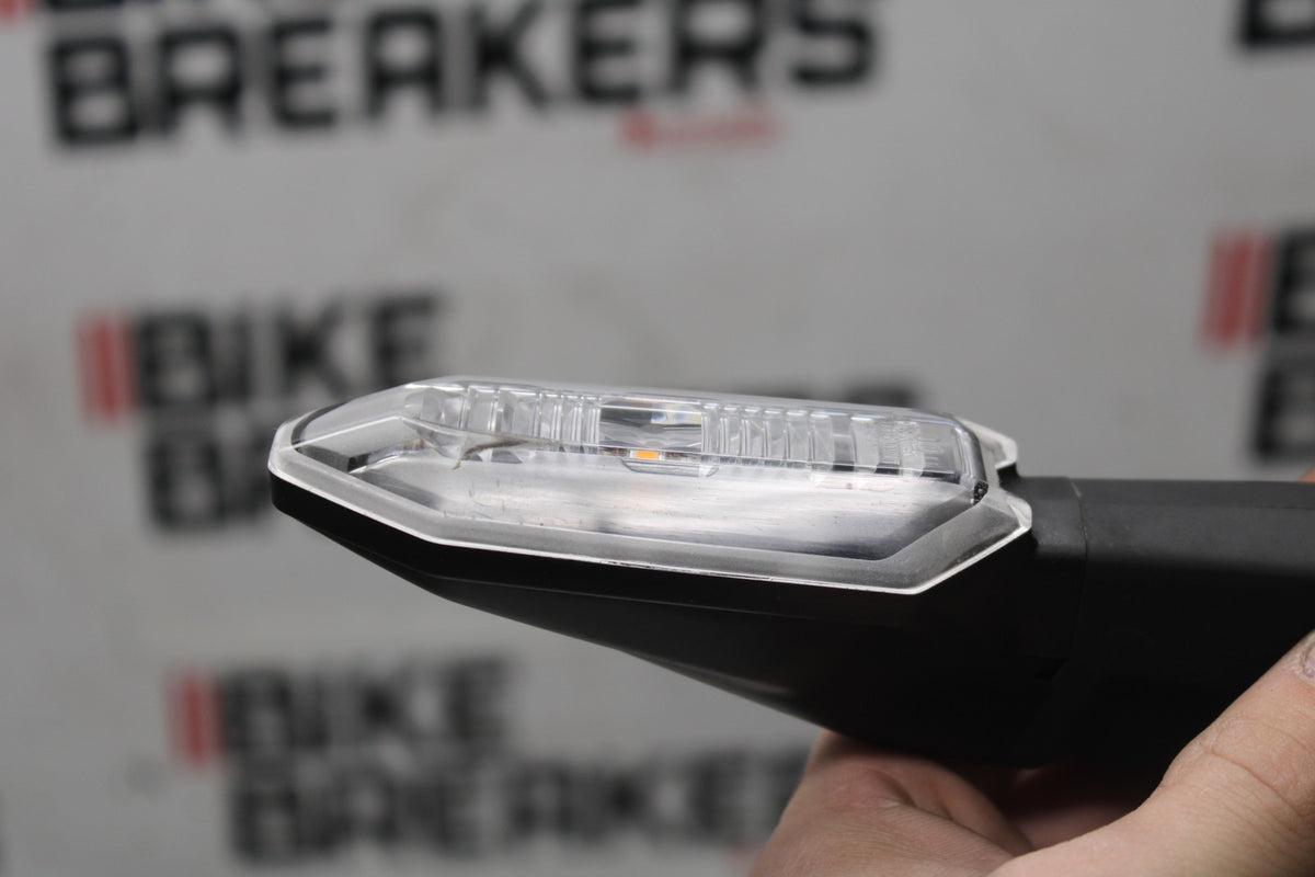 24-25 KAWASAKI NINJA ZX6R REAR LEFT RIGHT TURN SIGNALS LIGHT INDICATORS BB939