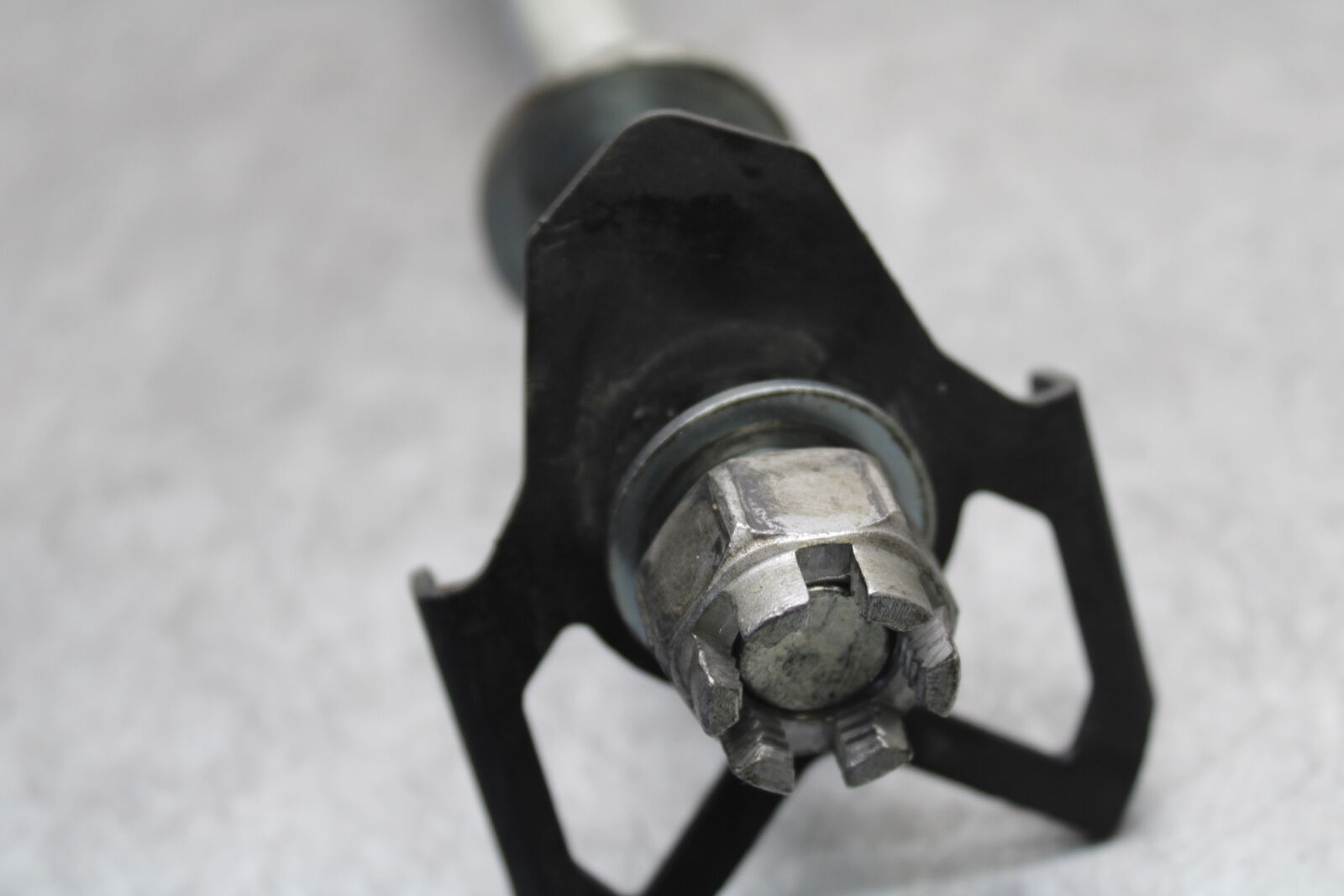 18-23 KAWASAKI NINJA 400 REAR AXLE BACK WHEEL RIM PIVOT BOLT AXEL BB660