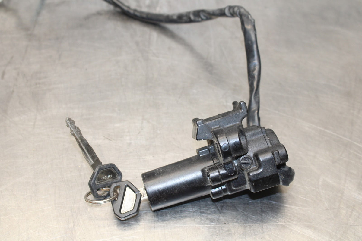 98 KAWASAKI NINJA ZX6 IGNITION LOCK KEY SET W/ GAS CAP AND SEAT LOCK BB870