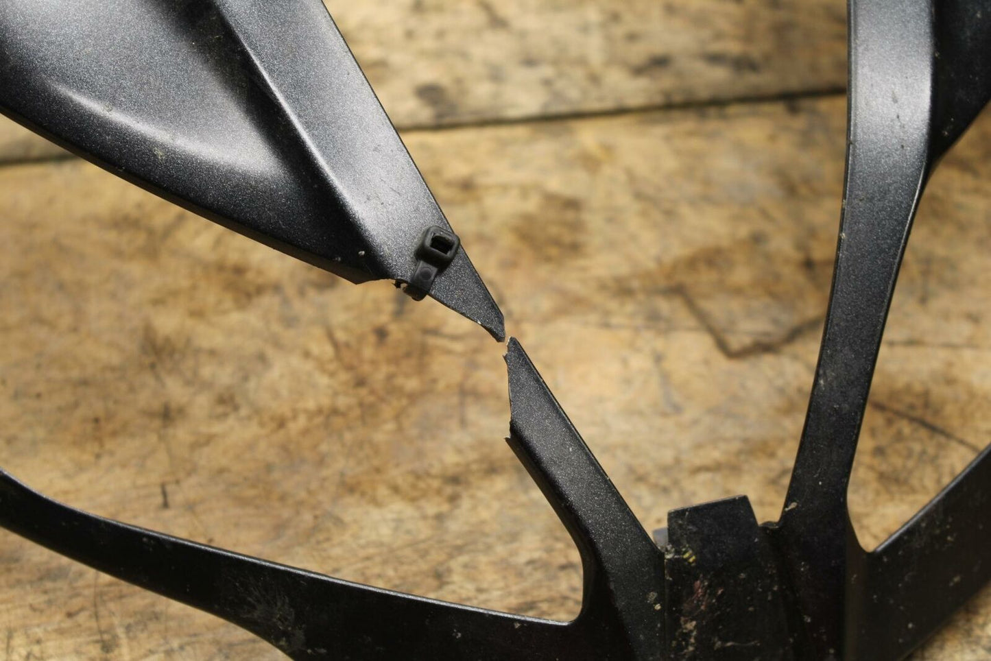 13-18 KAWASAKI NINJA ZX6R FRONT UPPER NOSE FAIRING COWL SHROUD BB349