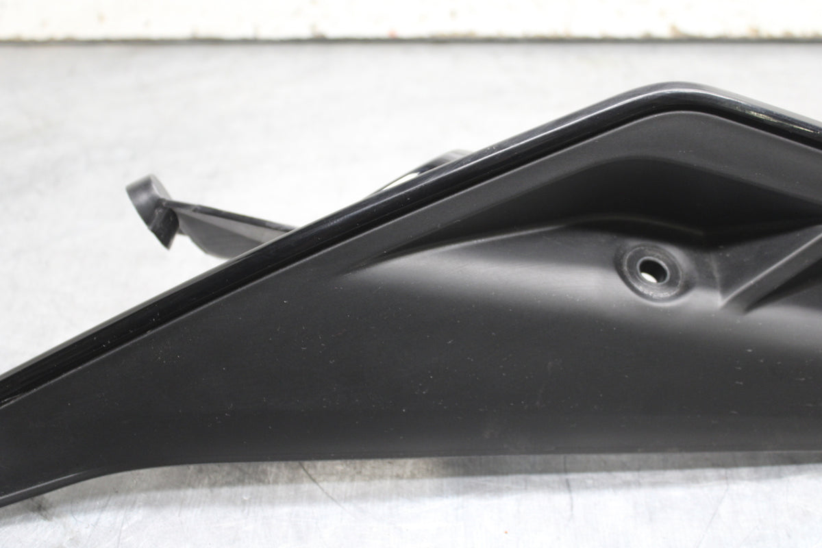 17-24 KTM 390 DUKE LEFT REAR BACK TAIL FAIRING COWL SHROUD BB734