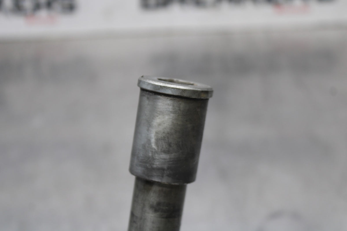 98 KAWASAKI NINJA ZX6 FRONT WHEEL RIM AXLE PIVOT BOLT BB870