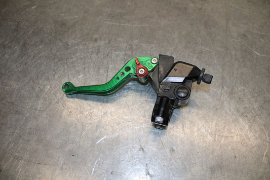19-23 KAWASAKI NINJA ZX6R CLUTCH PERCH MOUNT WITH LEVER  46076-0121 BB701