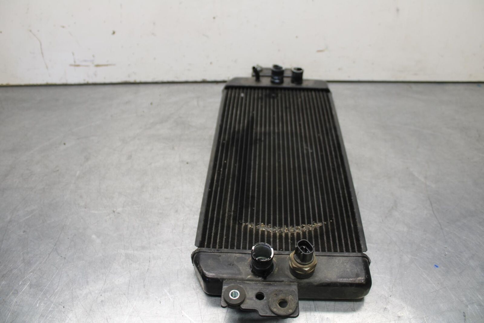 2013 Suzuki Boulevard C50T ENGINE COOLER COOLING RADIATOR 17710-40H10 BB625