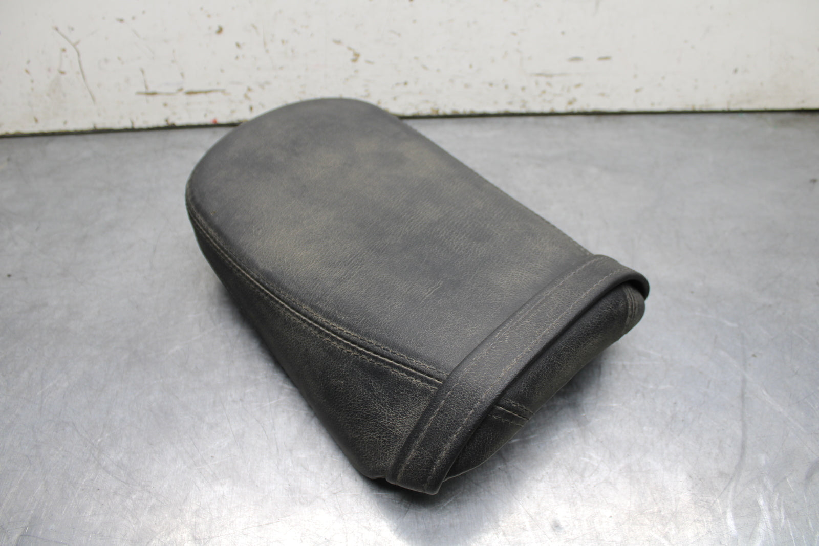 16-17 KAWASAKI VULCAN S 650 EN650 ABS REAR BACK PASSENGER SEAT BB731