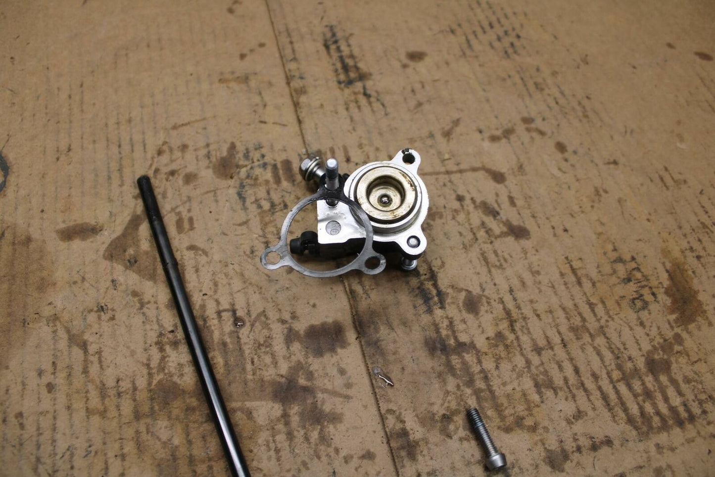 20-22 KAWASAKI Z H2 CLUTCH SLAVE PISTON CYLINDER BB382