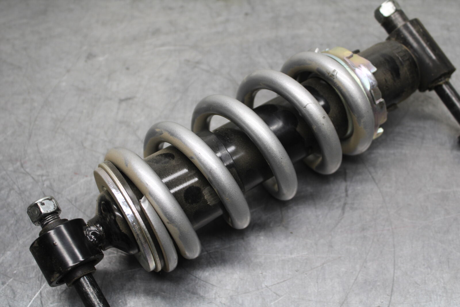 19-24 YAMAHA R3 REAR BACK SHOCK ABSORBER SUSPENSION BB736