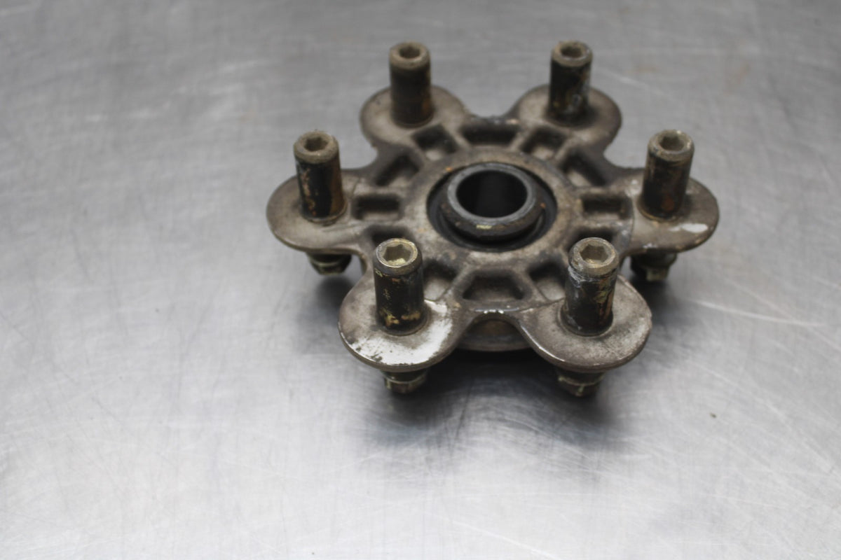 02 DUCATI MONSTER 620 REAR BACK SPROCKET HUB BB851