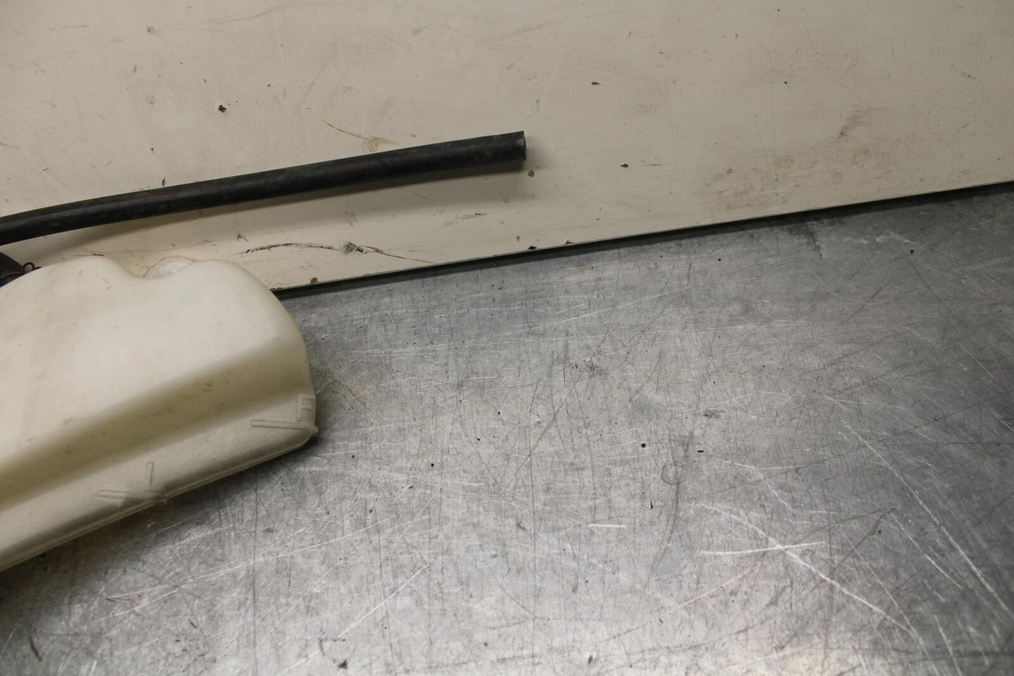 08-12 KAWASAKI NINJA 250R EX250J COOLANT WATER TANK RESERVOIR BOTTLE BB612