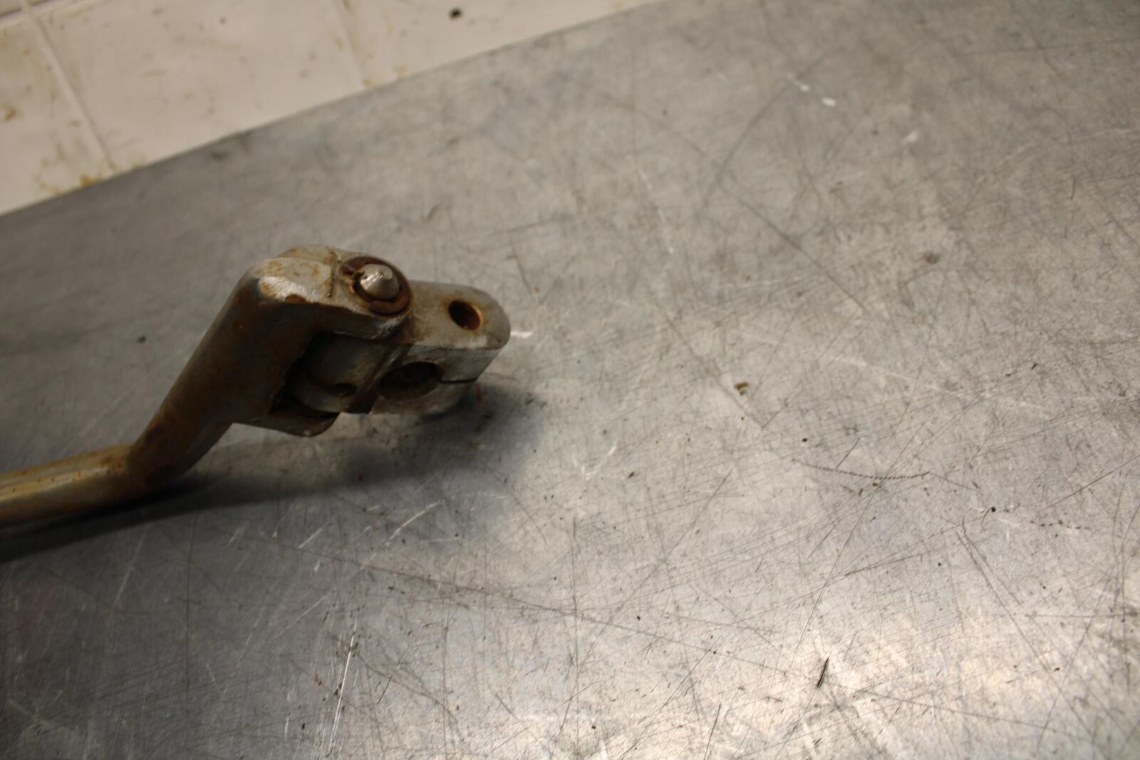 75 SUZUKI GT 550 KICKSTART   BB72