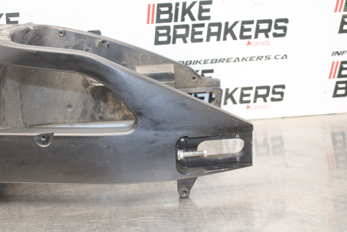 07 SUZUKI GSXR1000 REAR SWINGARM BACK SUSPENSION SWING ARM BB770