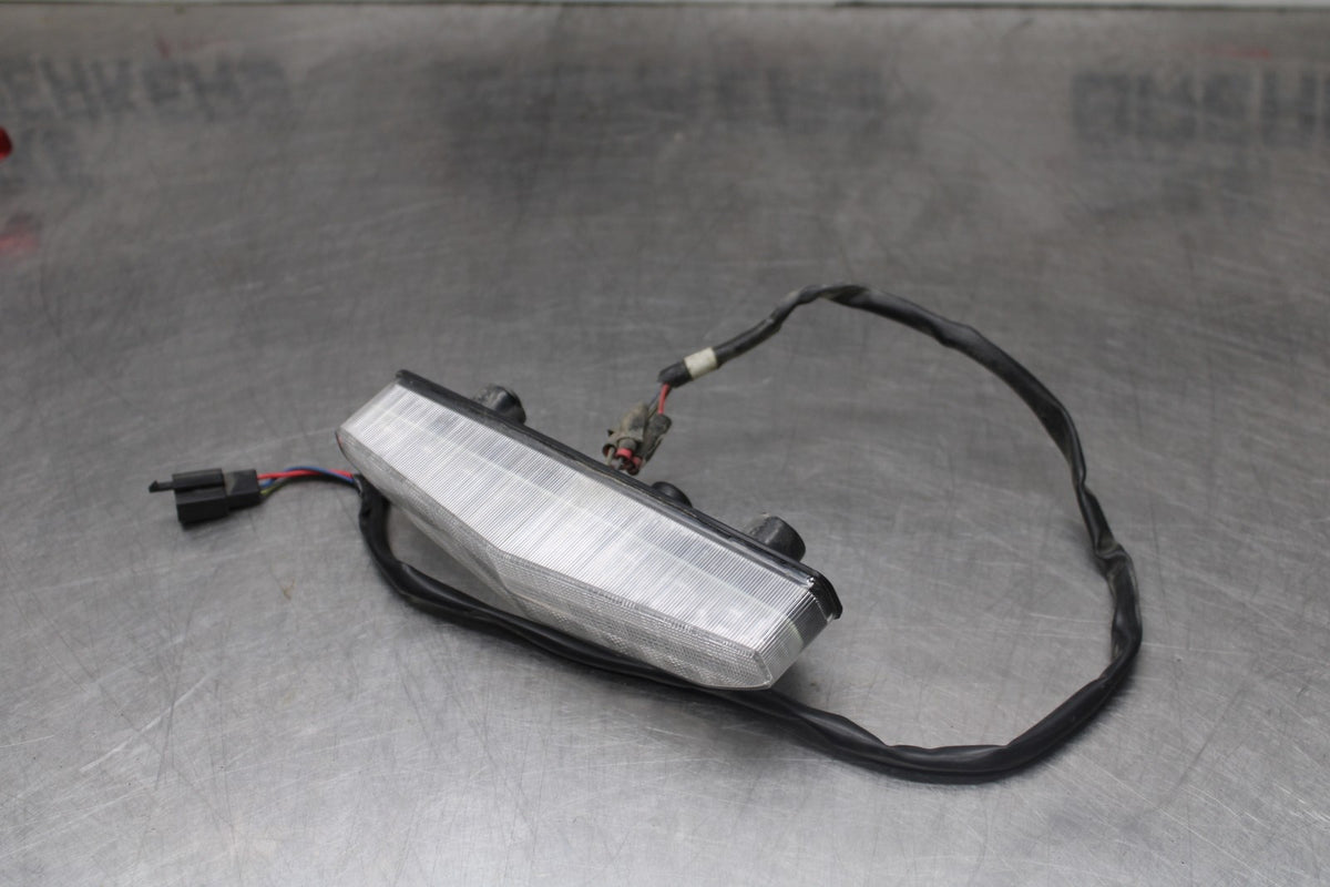 07-08 KAWASAKI NINJA ZX6R REAR TAIL TAILLIGHT BACK BRAKE LIGHT BB937
