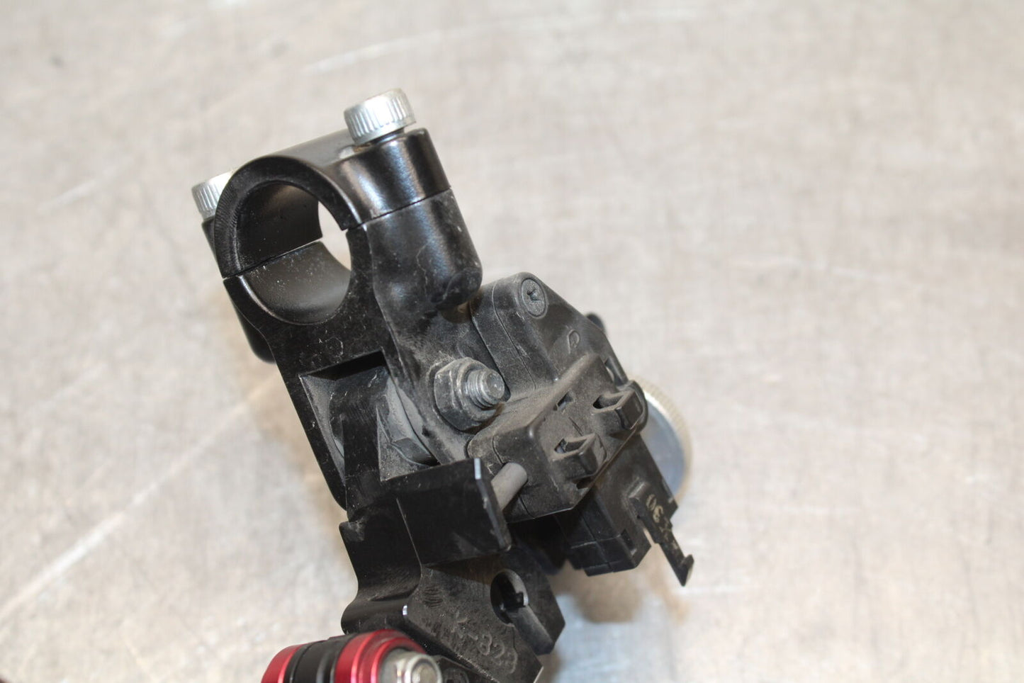 09-12 KAWASAKI NINJA ZX6R CLUTCH PERCH MOUNT WITH LEVER  BB698