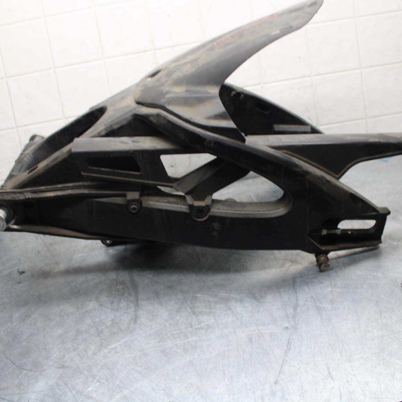 11-21 SUZUKI GSXR750 REAR SWINGARM BACK SUSPENSION SWING ARM BB474
