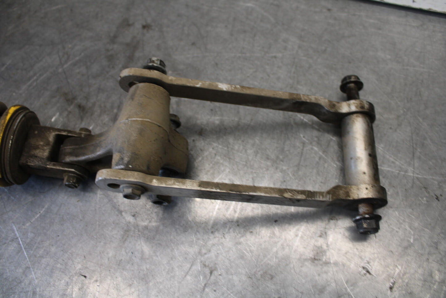 06-07 SUZUKI GSXR 600 REAR BACK SHOCK ABSORBER SUSPENSION BB694