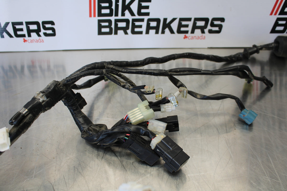 23 YAMAHA YZF R3 MAIN ENGINE WIRING HARNESS MOTOR WIRE LOOM BB147