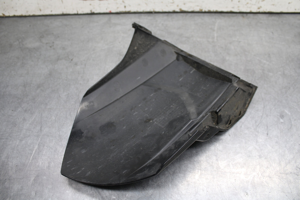 07-08 YAMAHA YZF R1 REAR BACK WHEEL TIRE HUGGER FENDER BB724