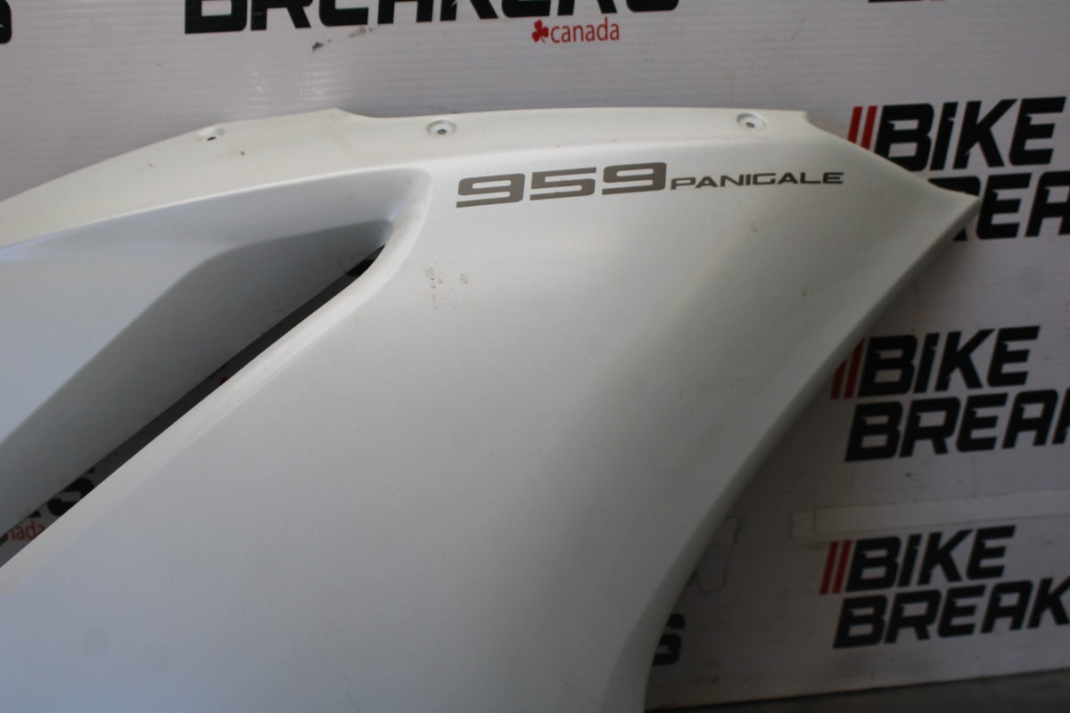 16 DUCATI 959 PANIGALE RIGHT MID UPPER SIDE FAIRING COWL  BB912