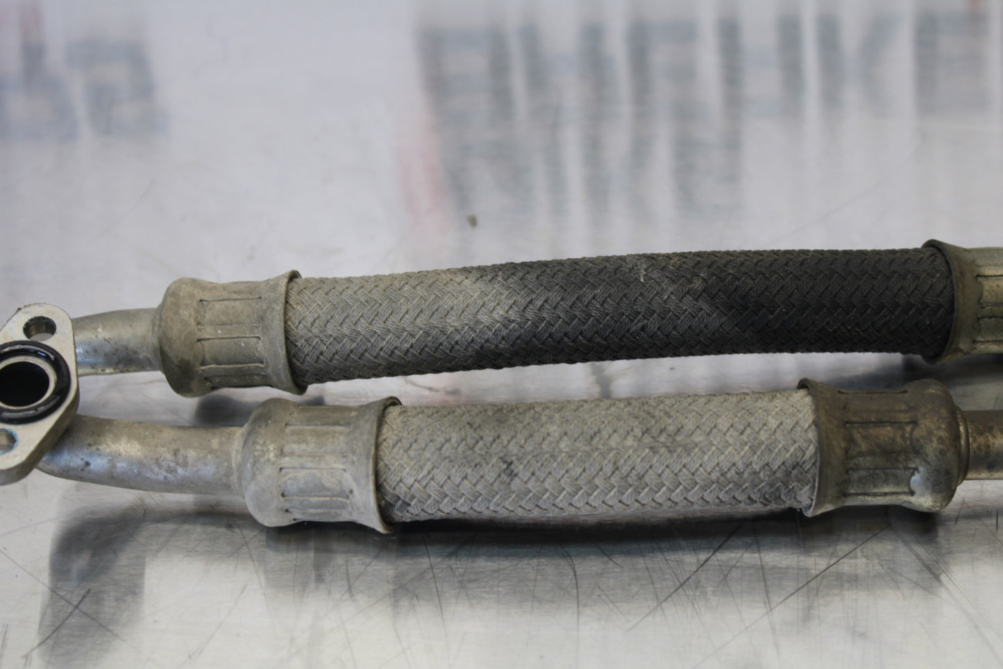 11 SUZUKI GSXR1000 ENGINE MOTOR OIL COOLER HOSES BB142