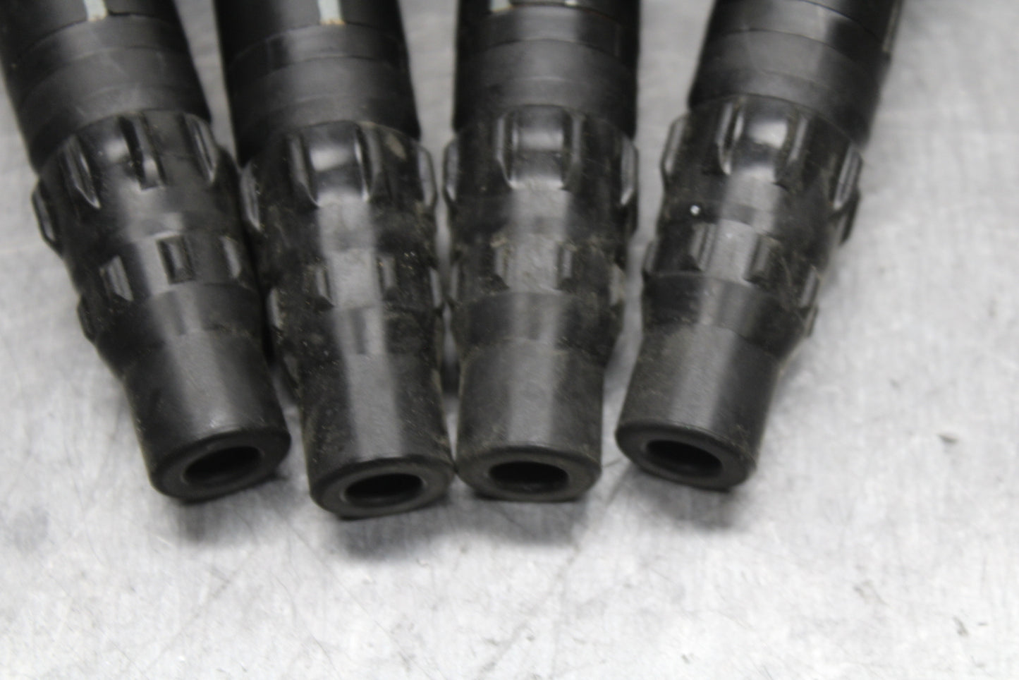 09-14 YAMAHA YZF R1 IGNITION COILS COIL SPARK PLUG CAPS BB119