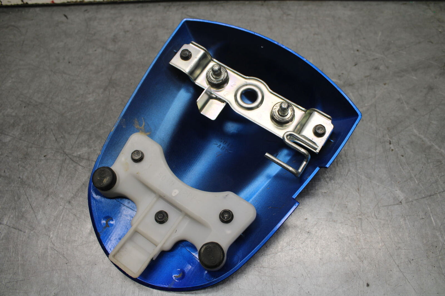 06-07 SUZUKI GSXR 600 750 REAR BACK SEAT SOLO COWL FAIRING COVER BB499