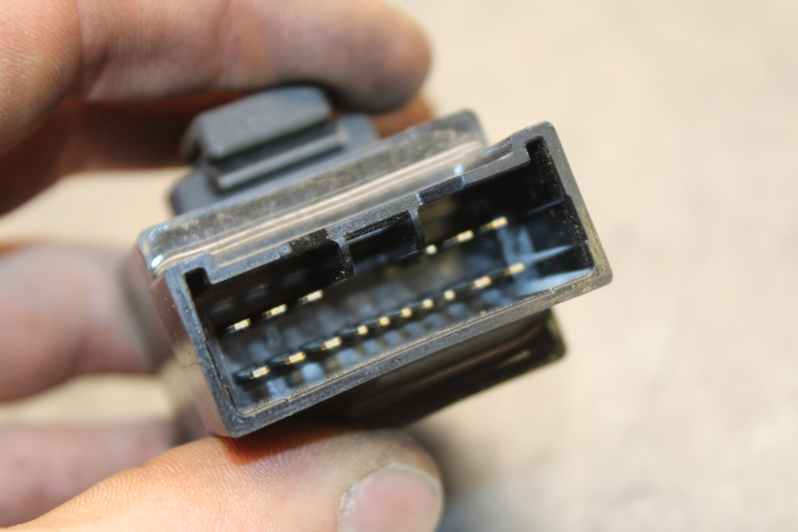 08-16 YAMAHA YZF R6 RELAY ASSEMBLY FUSE BOX BB131