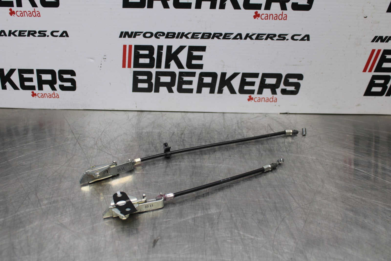 21-23 KAWASAKI NINJA ZX6R REAR PASSENGER SEAT LATCH LOCK ASSEMBLY BB179