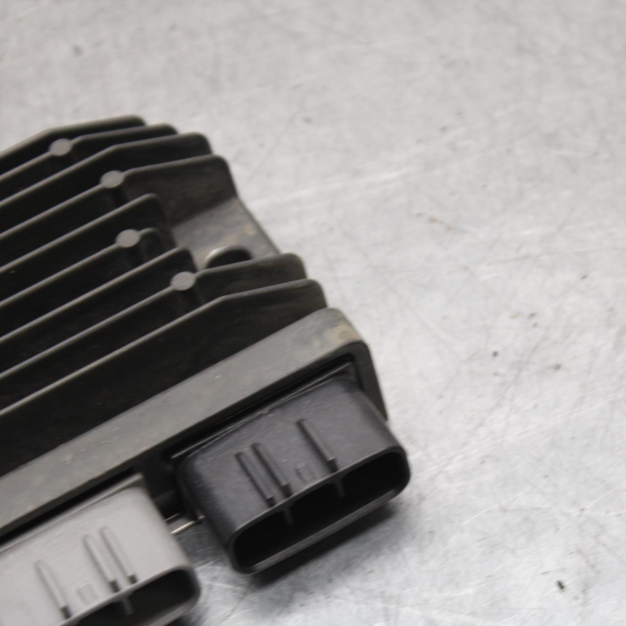 16-21 YAMAHA XSR900 RECTIFIER VOLTAGE REGULATOR BB648