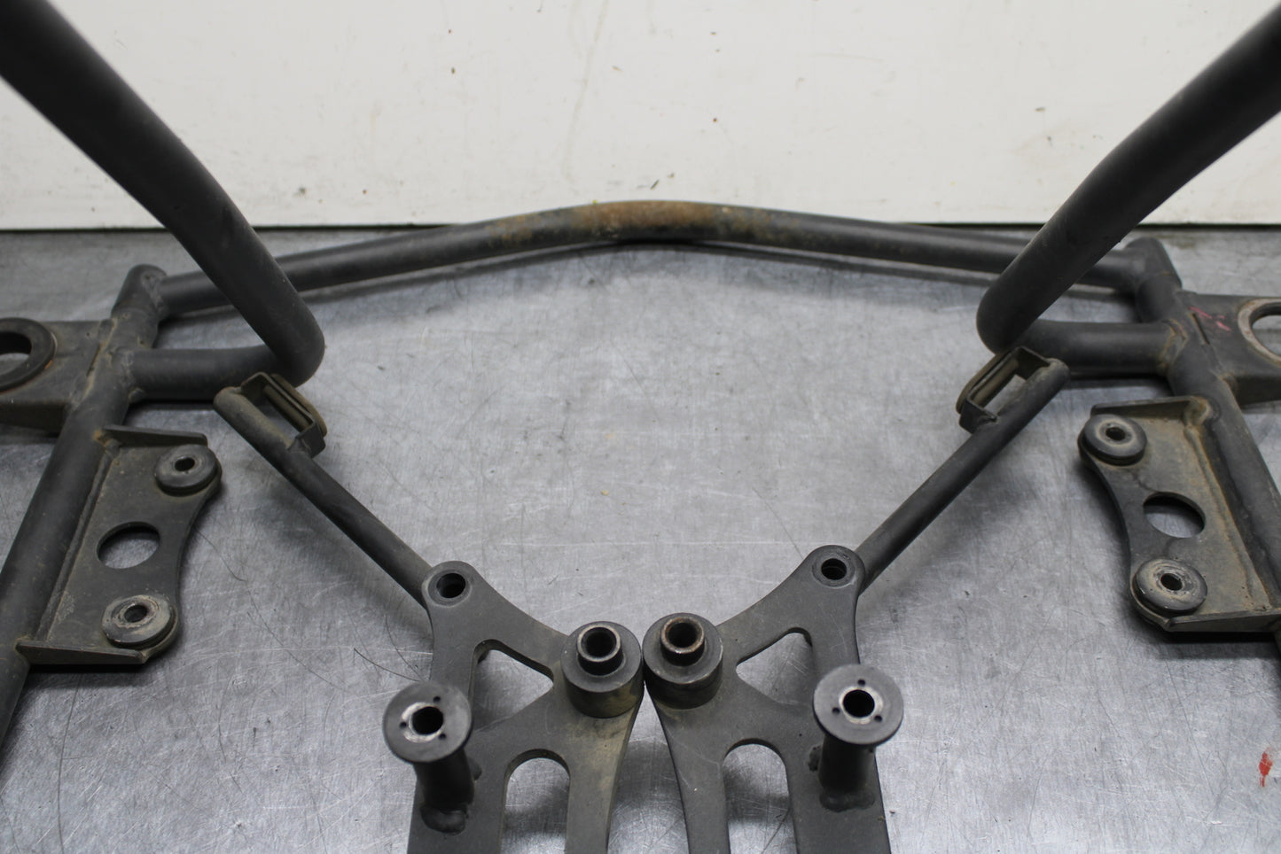 03-08 KAWASAKI VULCAN 1600 SADDLEBAG SUB FRAME STAY MOUNTS BB754