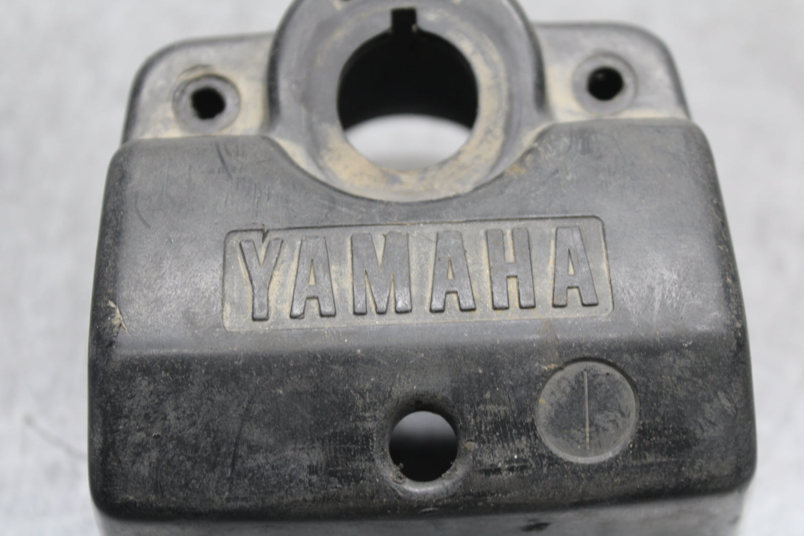 02-06 YAMAHA BANSHEE 350 IGNITION TRIM PANEL COVER BB126